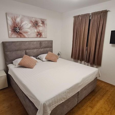 Apartment Fortuna Макарска Экстерьер фото