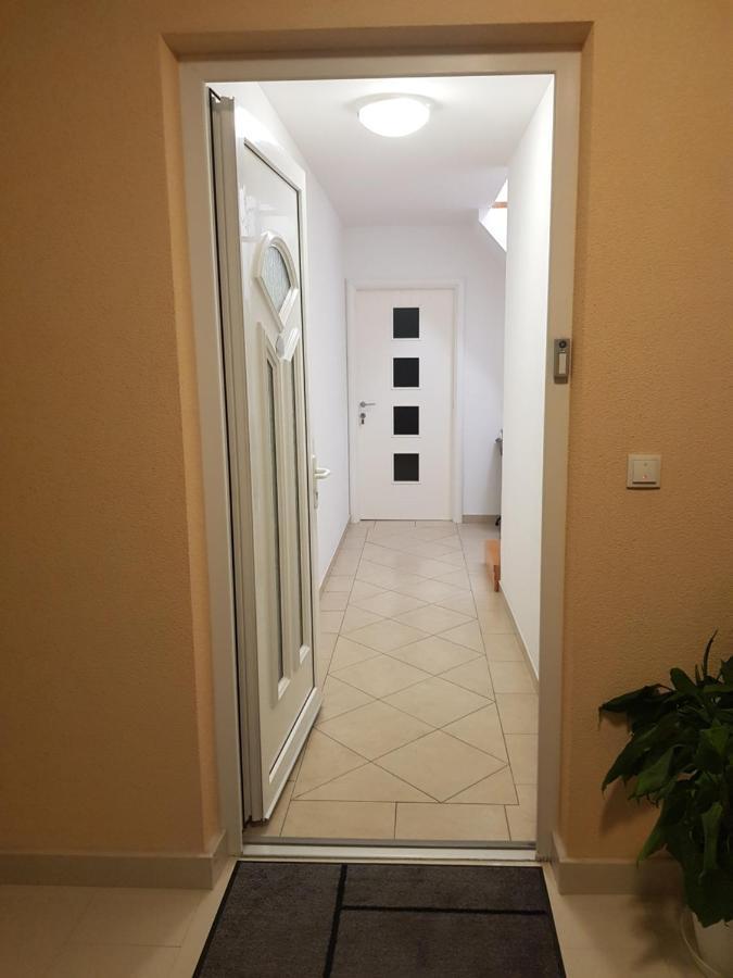Apartment Fortuna Макарска Экстерьер фото